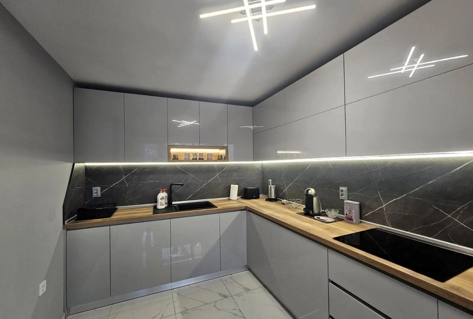 Apartment Bohemi With Free Parking Burgas