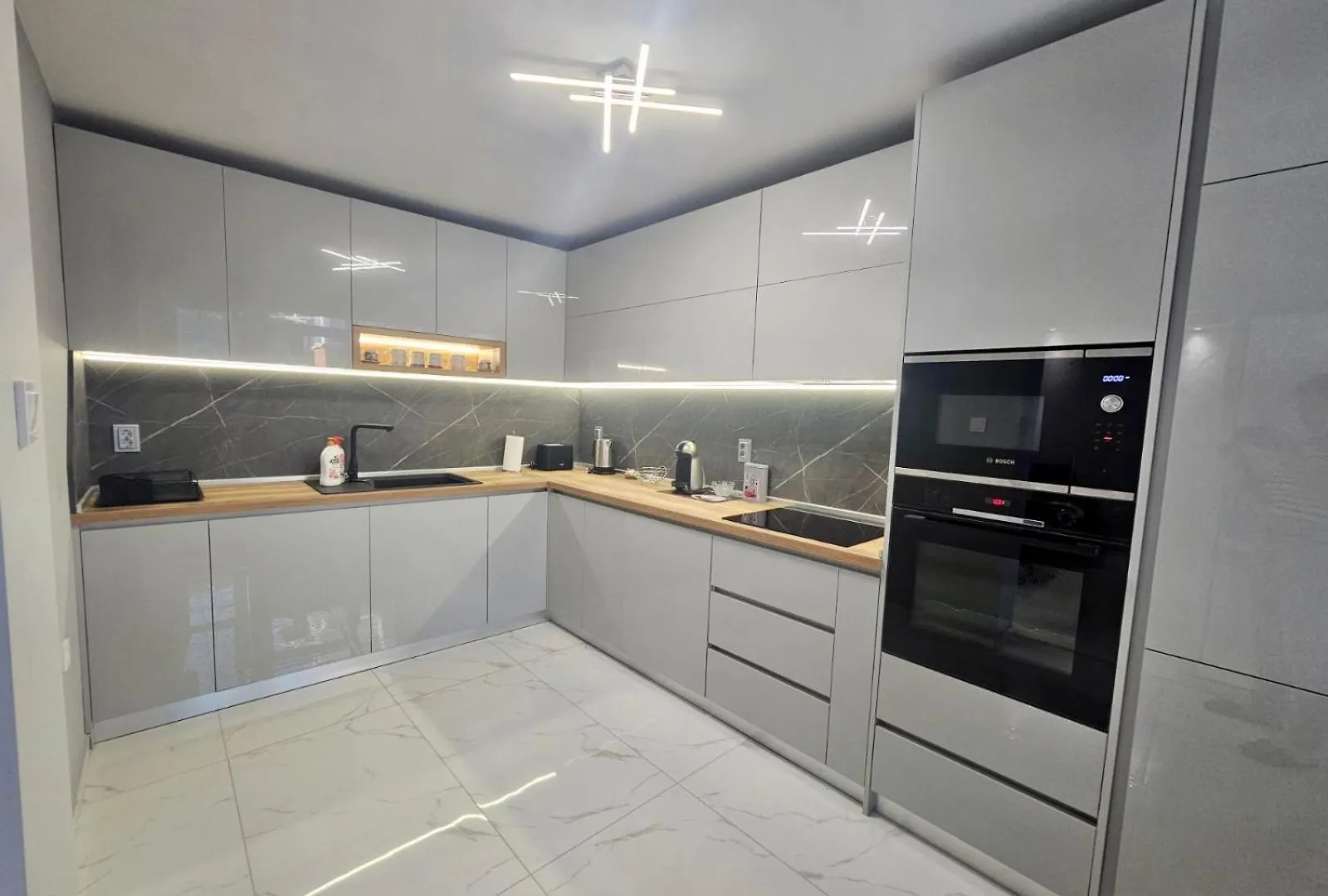 Apartment Bohemi With Free Parking Burgas Bulgaria