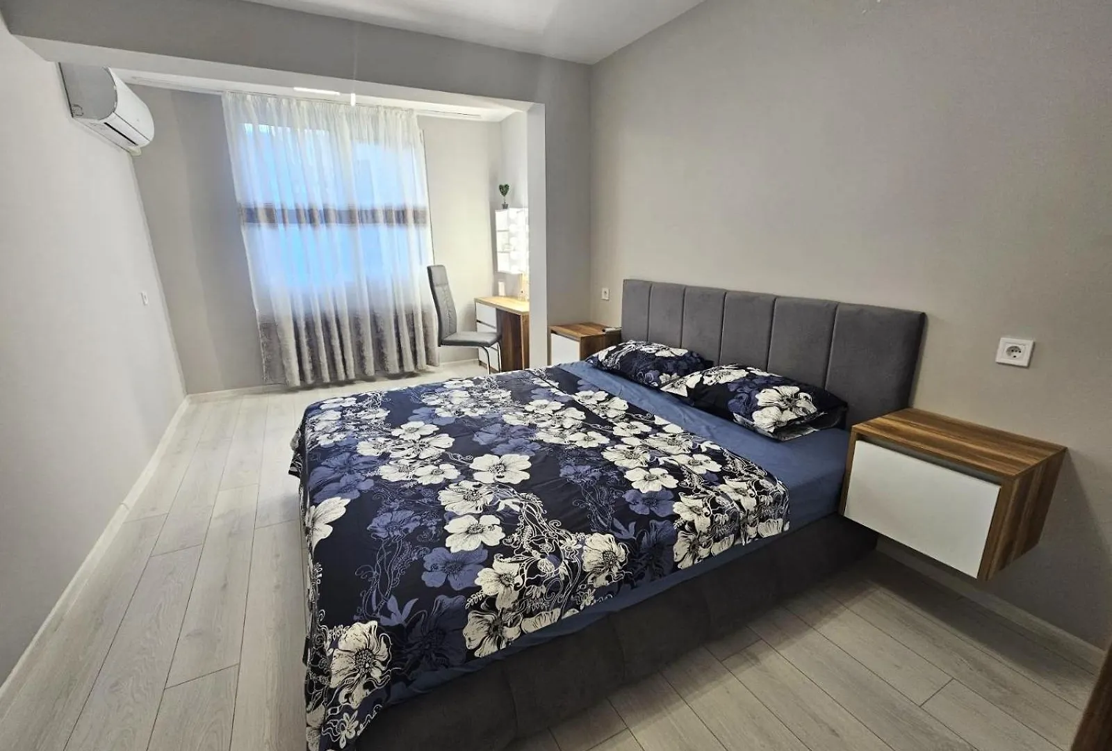 Apartment Bohemi With Free Parking Burgas